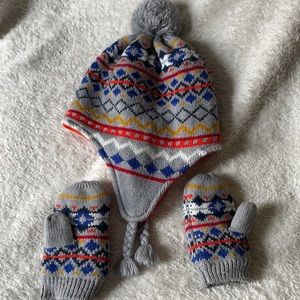 Old navy Beanie Winter Hat and Mittens ages 3-7